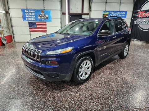 2016 Jeep Cherokee Sport