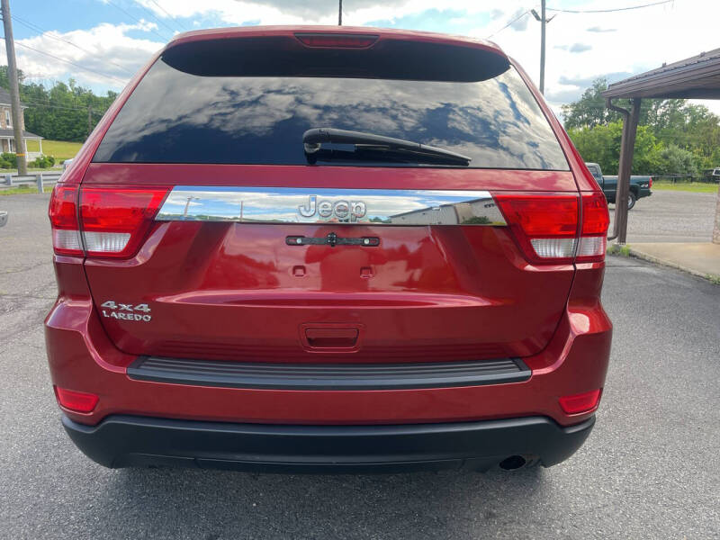2011 Jeep Grand Cherokee Laredo