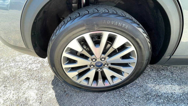 2021 Ford Escape Titanium