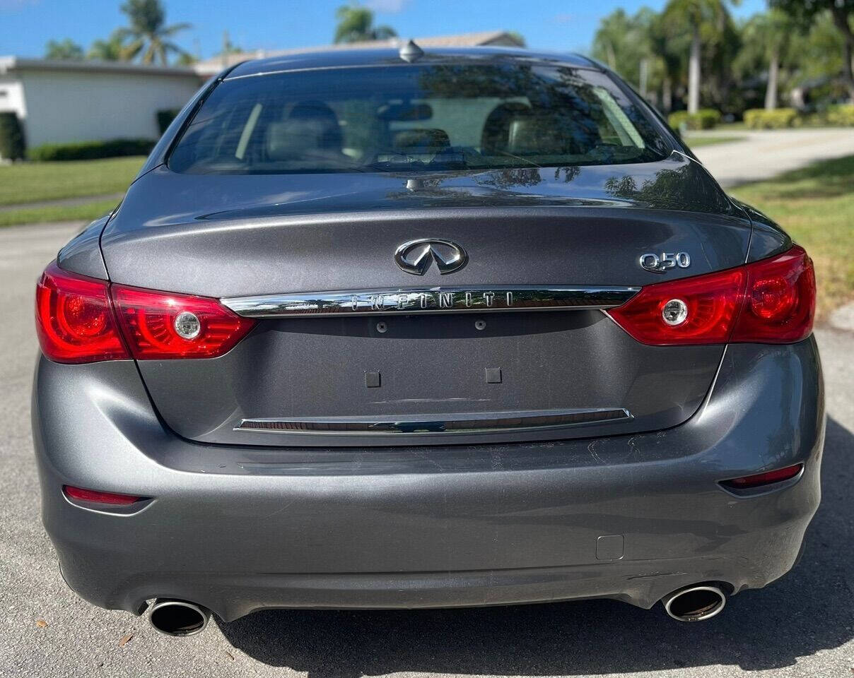 2014 Infiniti Q50  - $13,878