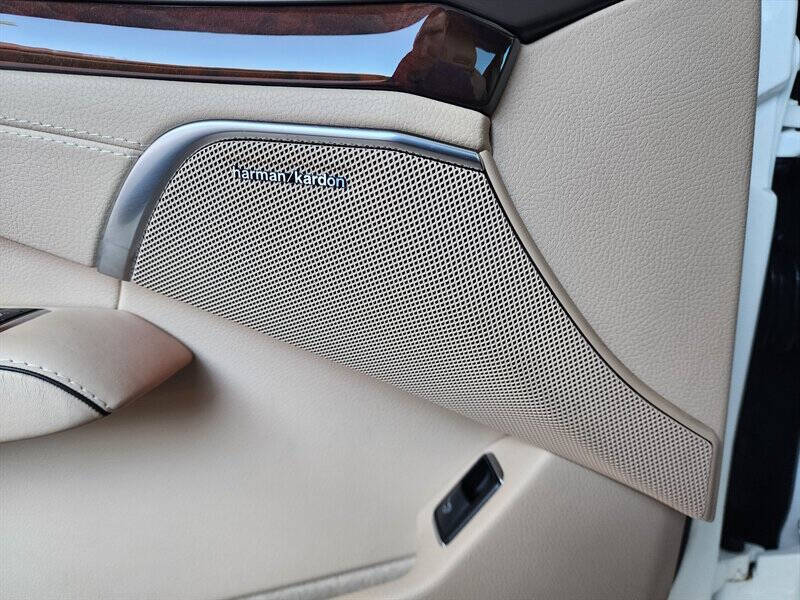 2016 Mercedes-Benz SL-Class SL 550