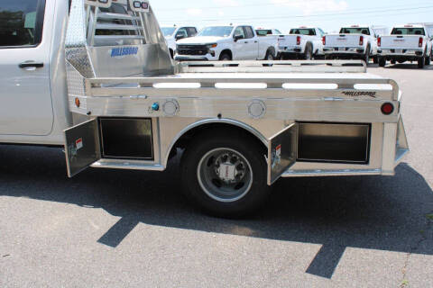 2025 GMC Sierra 3500HD CC Pro