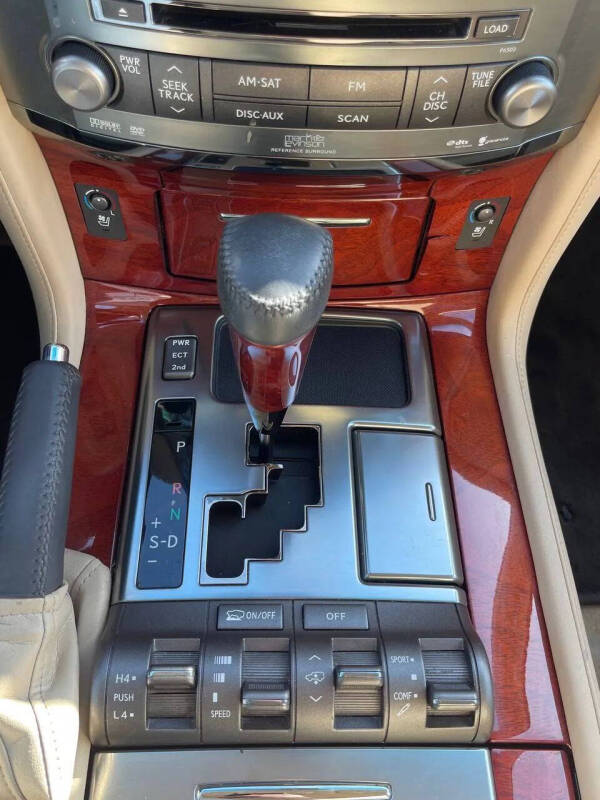 2008 Lexus LX 570