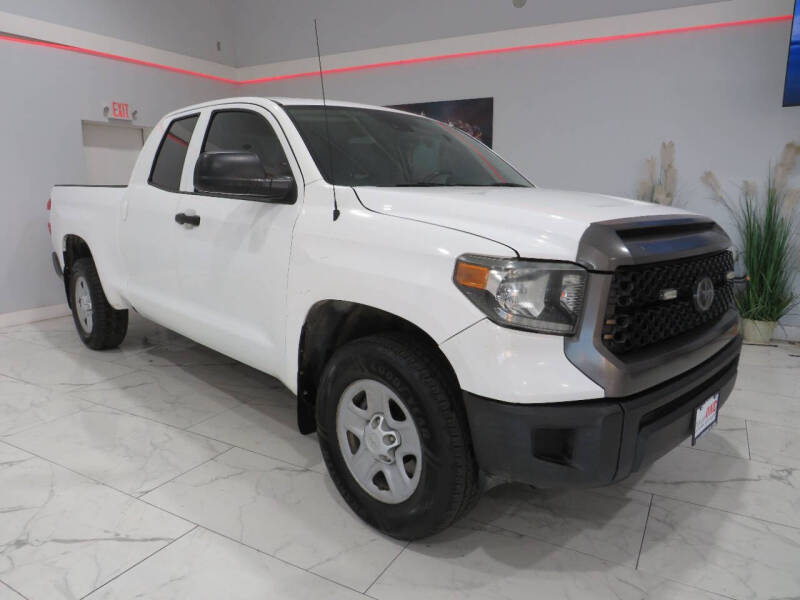 2019 Toyota Tundra SR's photo