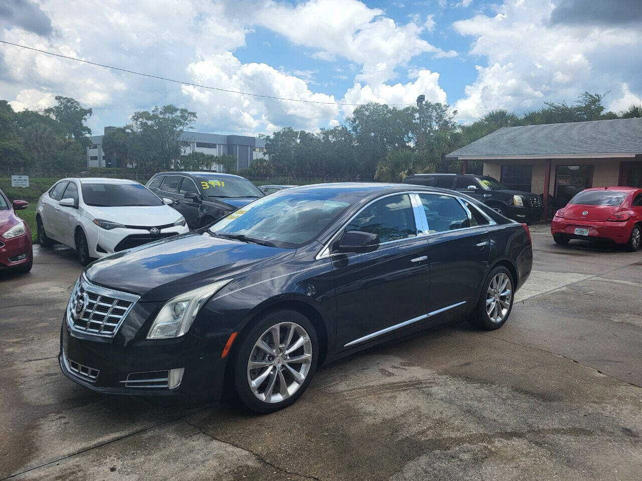 2014 Cadillac XTS for sale at FAMILY AUTO BROKERS in Longwood, FL