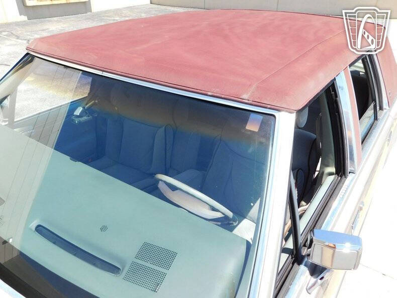 1988 Lincoln Town Car Signature