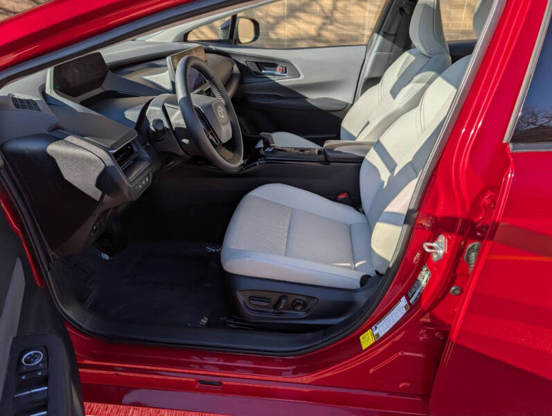 2024 Toyota Prius XLE