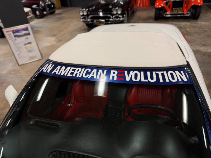 2004 Chevrolet Corvette