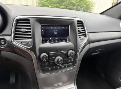 2018 Jeep Grand Cherokee Laredo