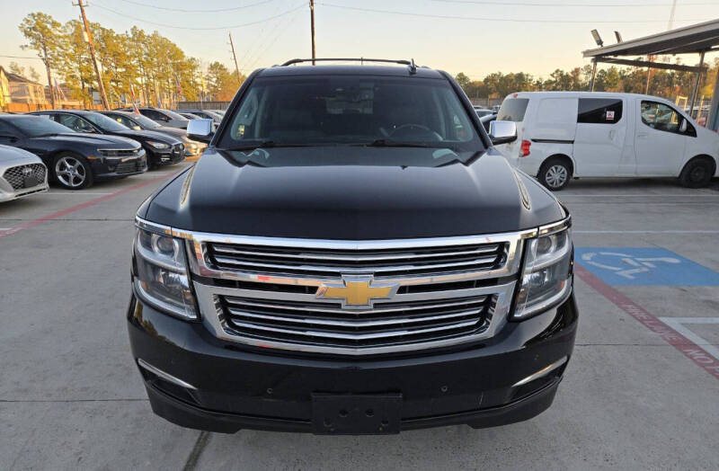 2015 Chevrolet Suburban LTZ photo 4