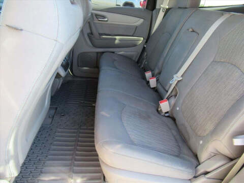 2017 Chevrolet Traverse LT