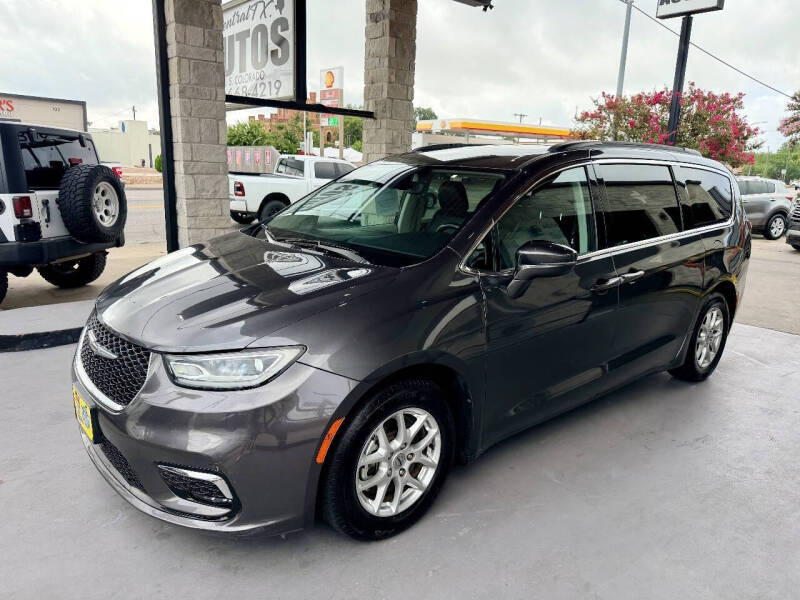 2022 Chrysler Pacifica Touring L