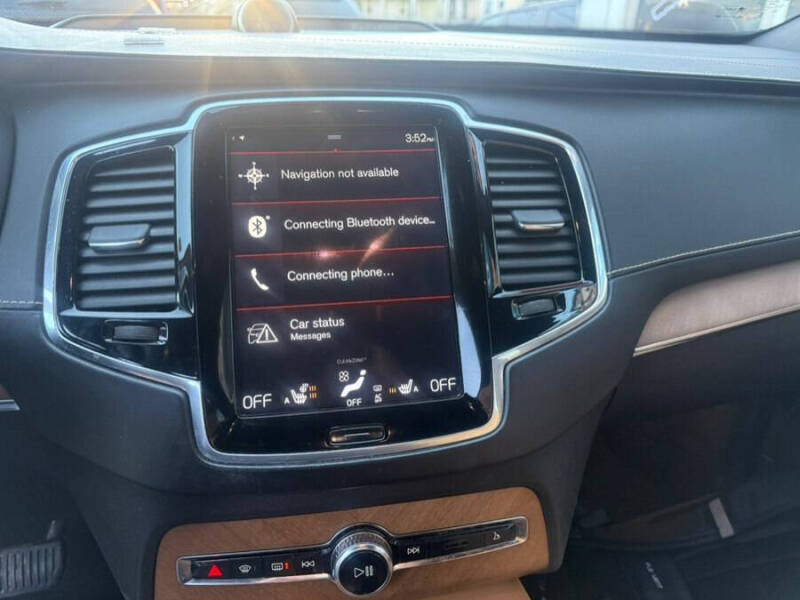 2017 Volvo XC90 T8 eAWD Inscription