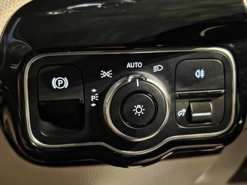 2019 Mercedes-Benz A-Class A 220