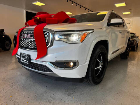 2017 GMC Acadia Denali