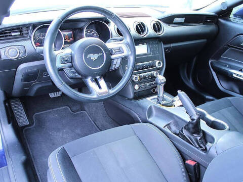 2019 Ford Mustang EcoBoost