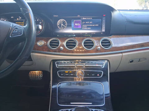 2018 Mercedes-Benz E-Class E 300