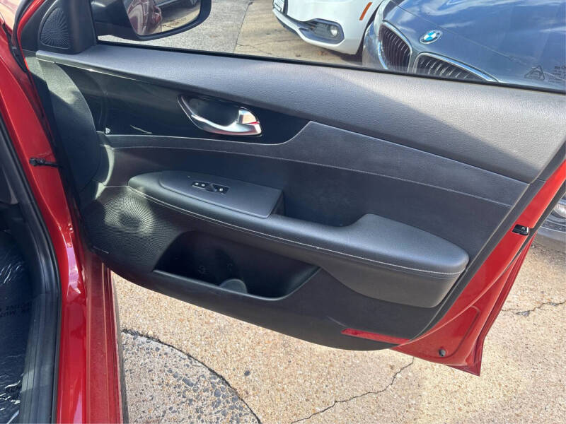 2020 Kia Forte GT Line