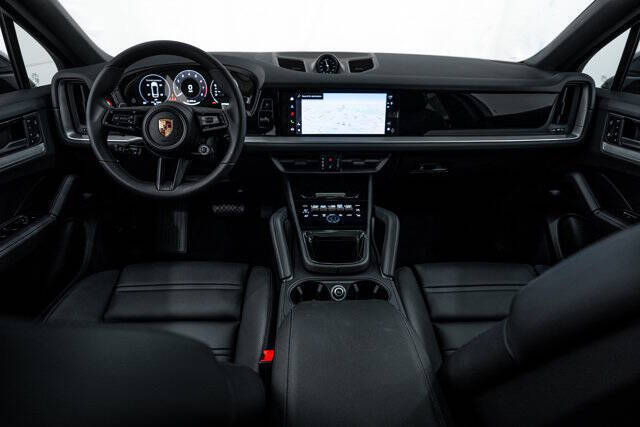 2025 Porsche Cayenne Coupe