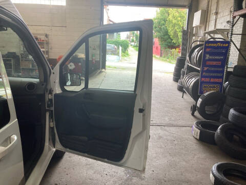 2011 Ford Transit Connect XLT