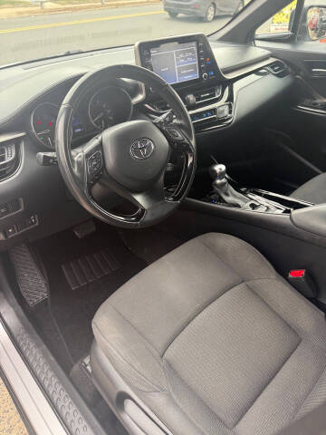 2019 Toyota C-HR XLE