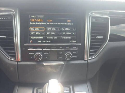 2016 Porsche Macan S