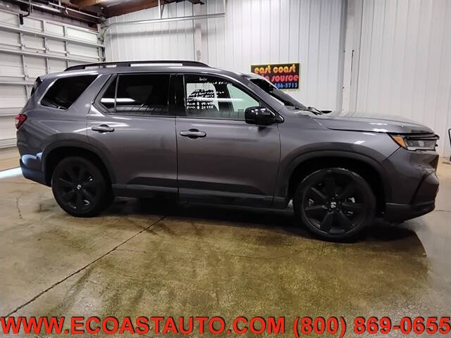 2025 Honda Pilot Black Edition's photo