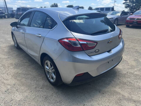 2017 Chevrolet Cruze LT Auto