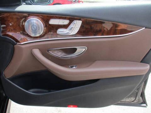 2017 Mercedes-Benz E-Class E 300 4MATIC