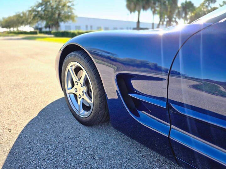 2004 Chevrolet Corvette