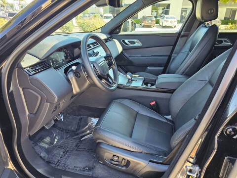 2025 Land Rover Range Rover Velar P250 Dynamic SE