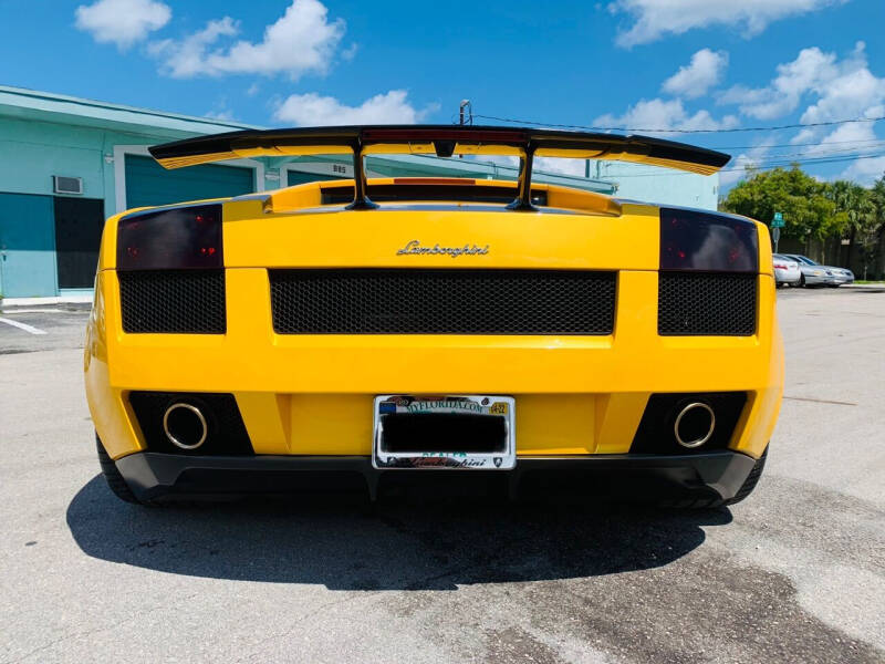 2004 Lamborghini Gallardo