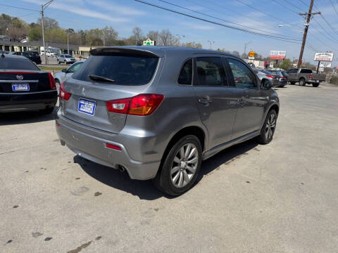 2011 Mitsubishi Outlander Sport SE