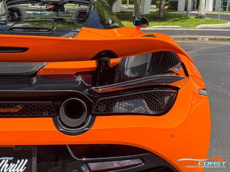 2022 McLaren 720S Spider Performance