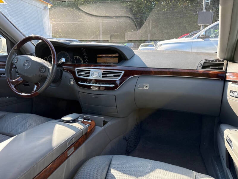 2008 Mercedes-Benz S-Class S 550 4MATIC