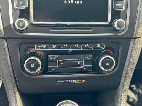 2012 Volkswagen Golf R