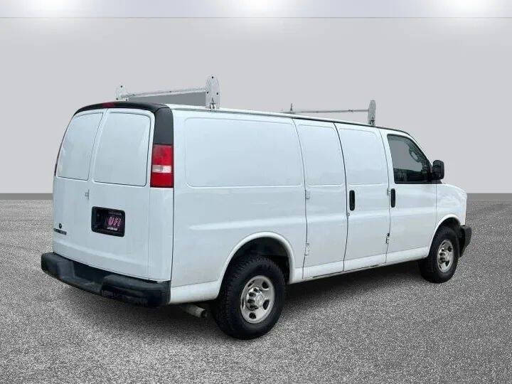 2018 Chevrolet Express 2500
