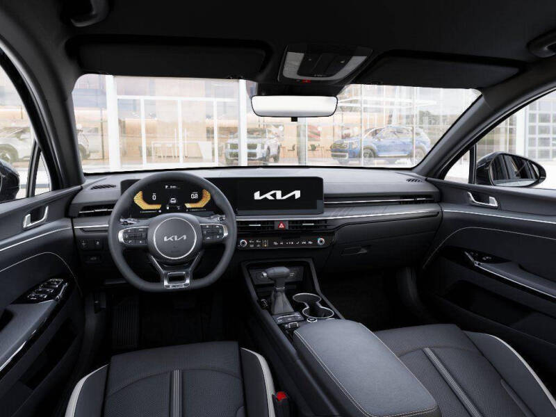 2026 Kia K5