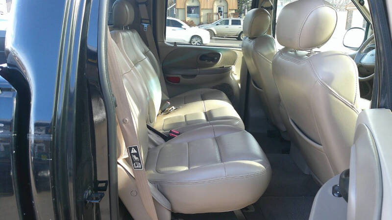 2001 Ford F-150 Lariat