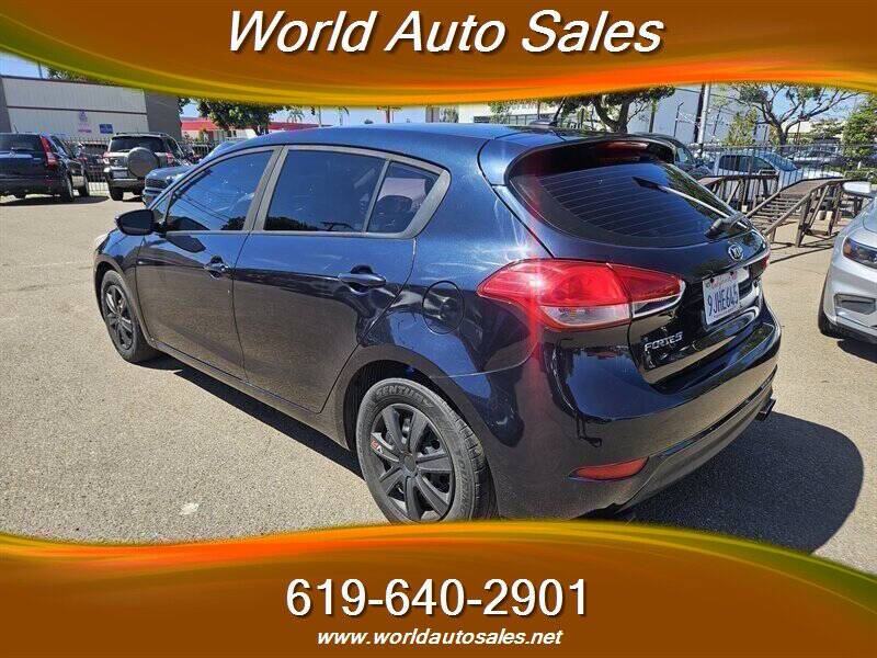 2017 Kia Forte5 LX