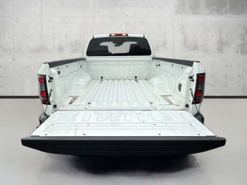 2023 Nissan Frontier S