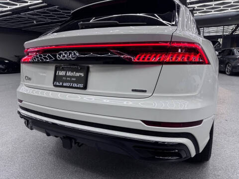 2020 Audi Q8 quattro Prestige 55 TFSI