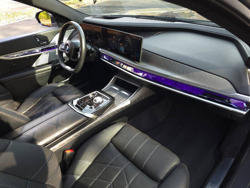 2024 BMW i7 xDrive60