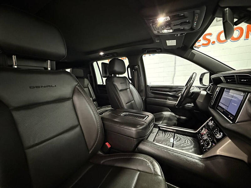 2021 GMC Yukon XL Denali