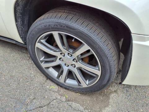 2013 Cadillac Escalade Premium