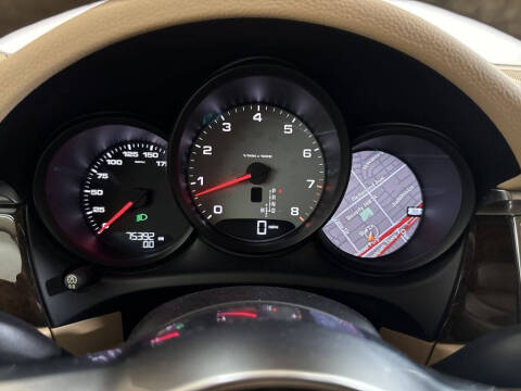 2015 Porsche Macan S