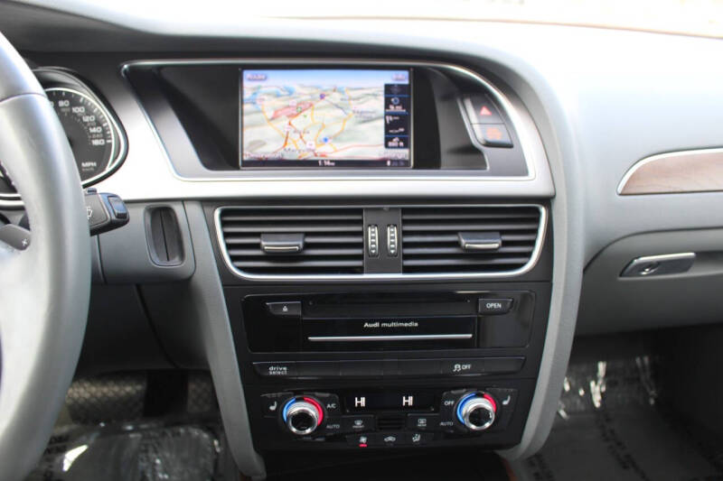 2015 Audi A4 2.0T quattro Premium Plus