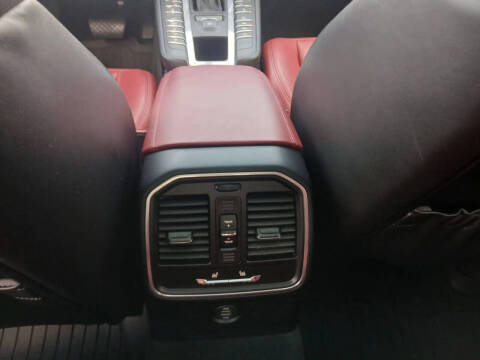 2018 Porsche Macan GTS