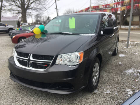 2016 Dodge Grand Caravan for sale at Antique Motors in Plymouth IN