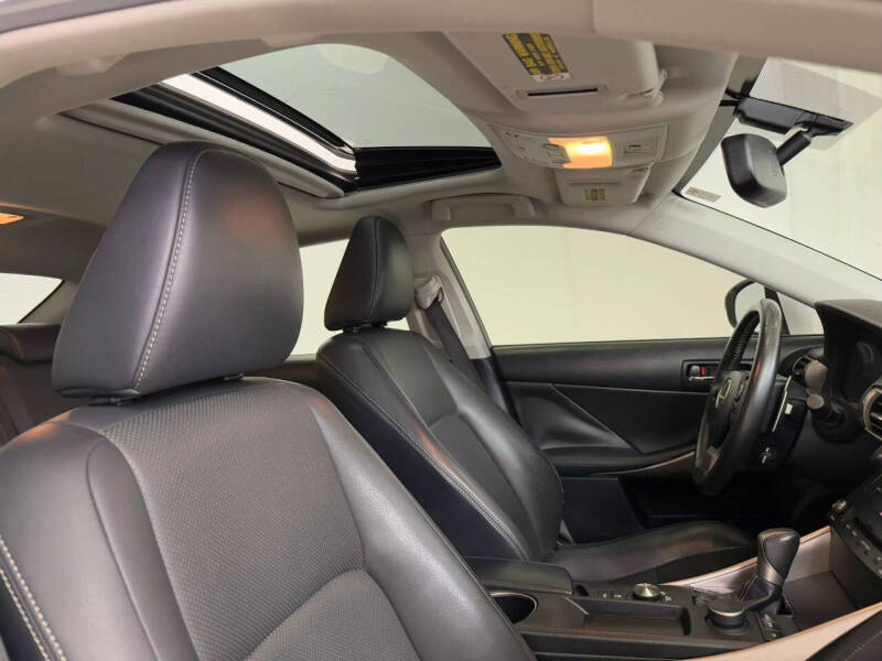 2015 Lexus IS 250 Crafted Line